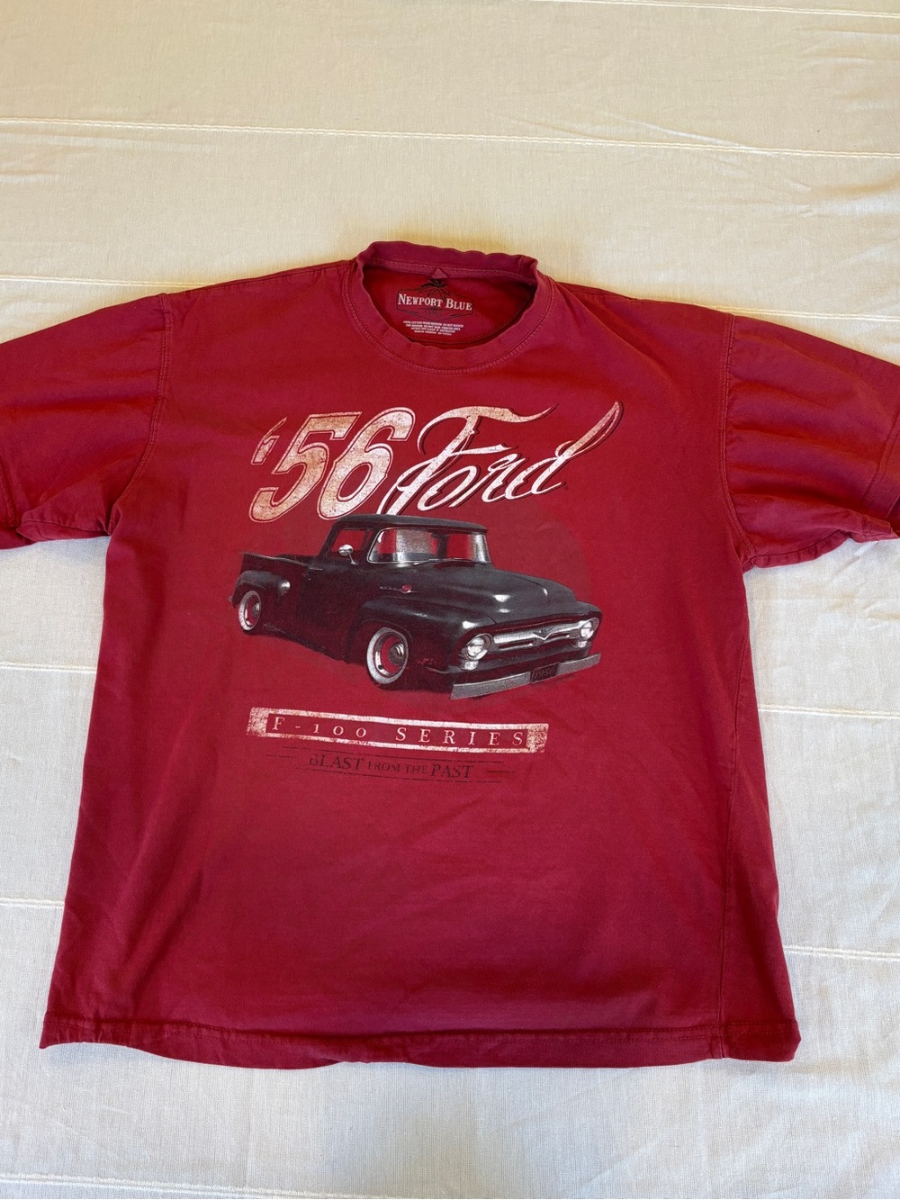 Newport Blue ’56 Ford F-100 Series Graphic‎ T-Shirt Red Size Large Vintage Style